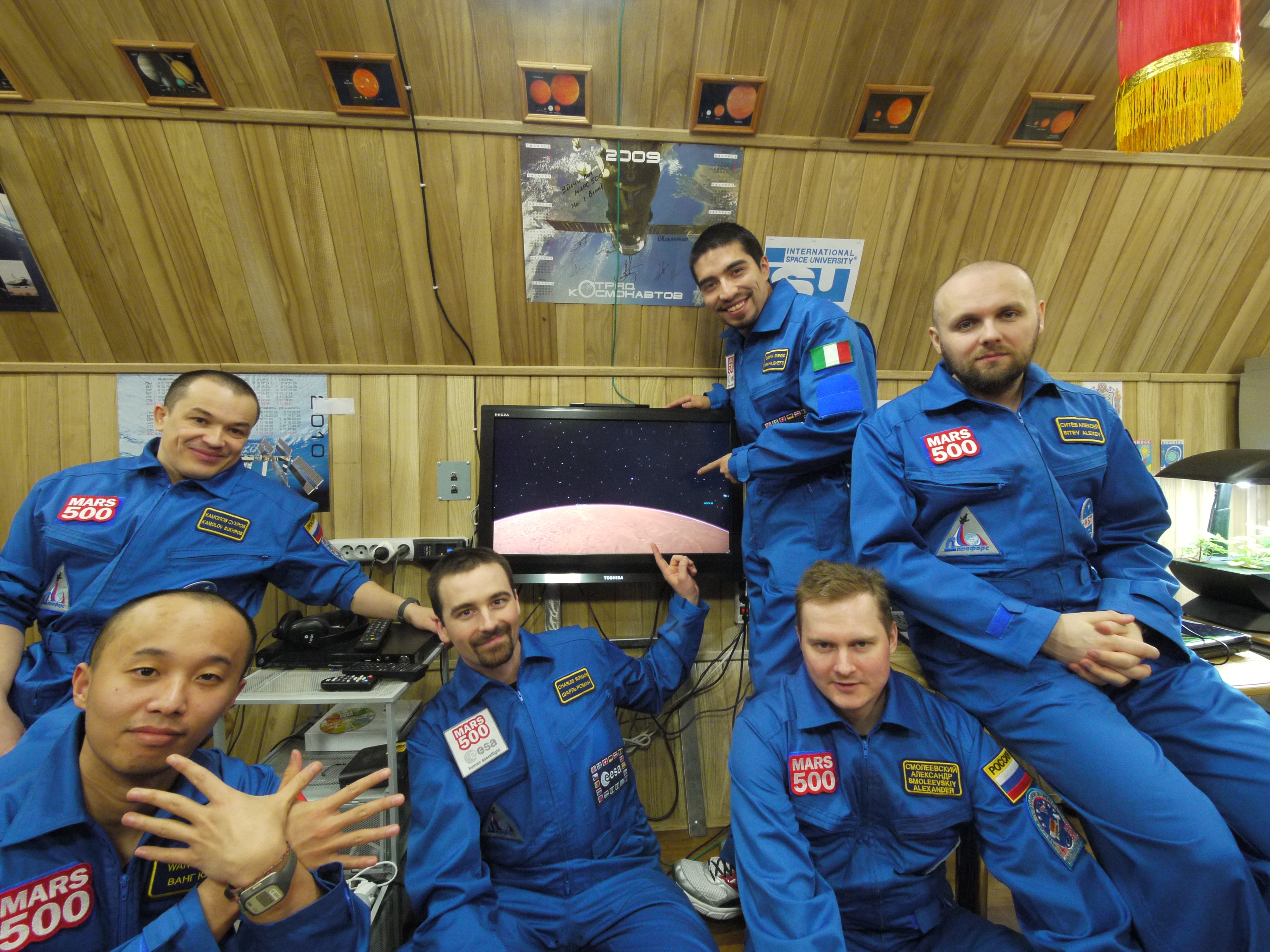 Mars500-crew